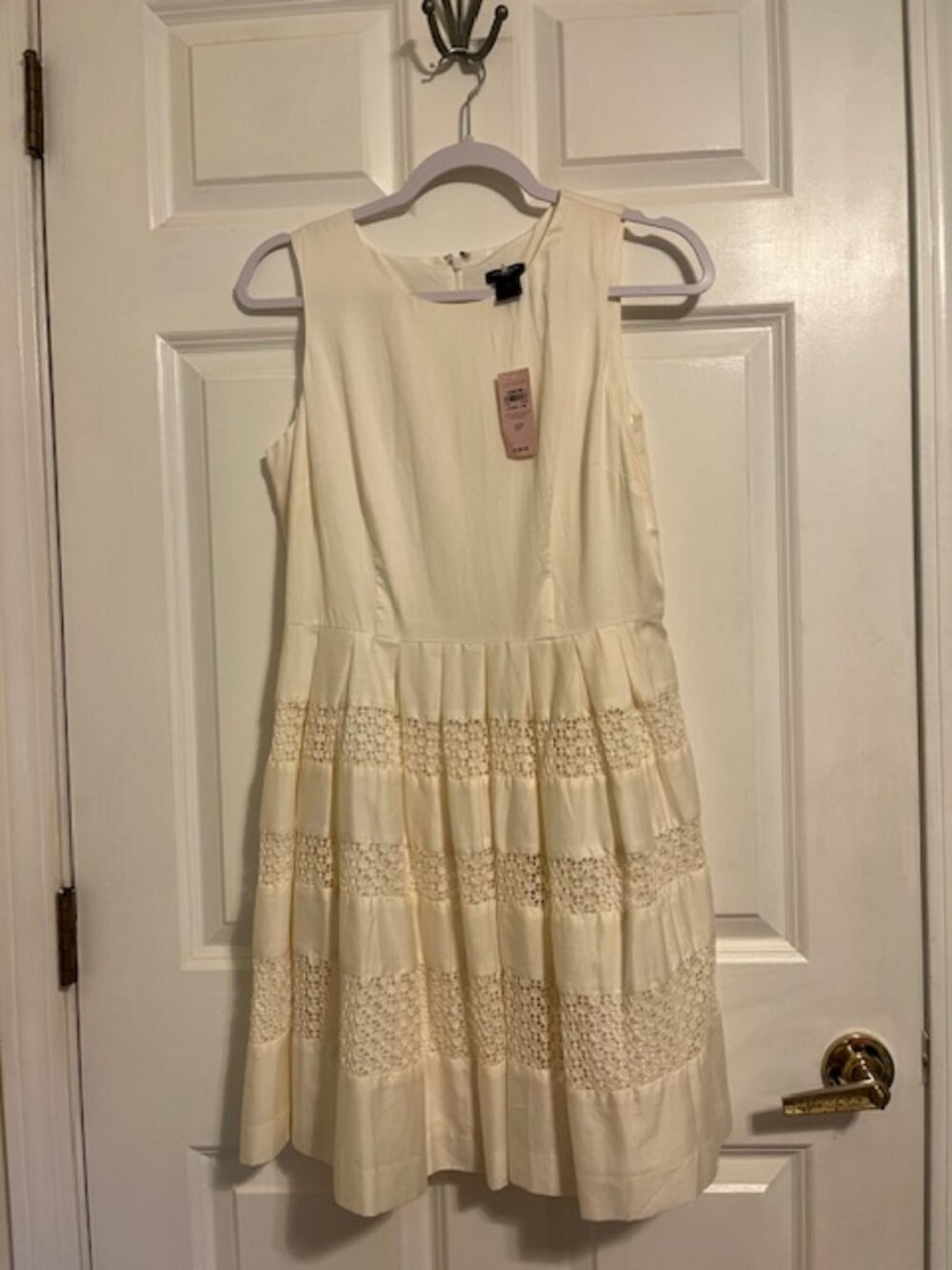 NWT Ann Taylor off white cotton dress with cut out panels on skirt, 6P.
